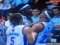 renaldo-balkman-chokes-teammate-1.jpg